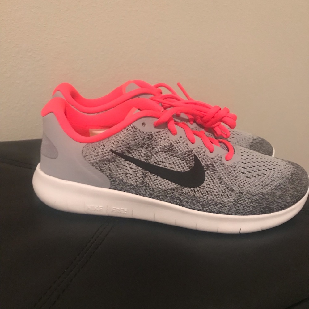 Nike free rn 2017 (gs)